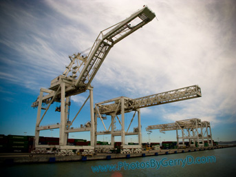 Port of Oakland star wars cranes