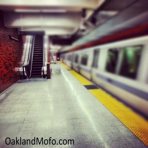 12th st bart platform downtown oakland