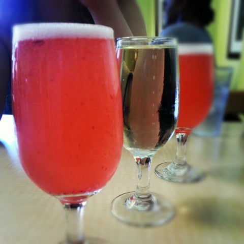 strawberry mimosa brunch