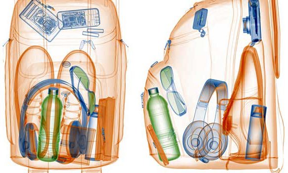 bagages scannés par la sécurité aéroportuaire